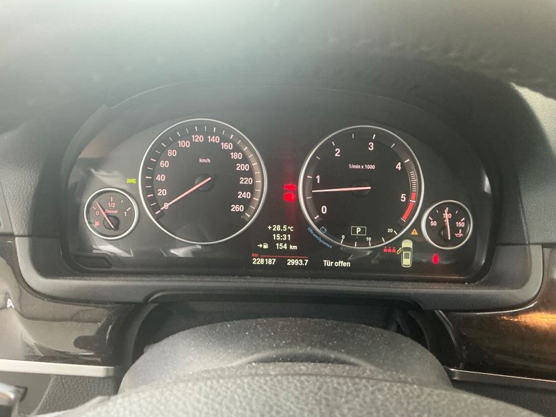 BMW 5er 530d 2010 – снимка 19