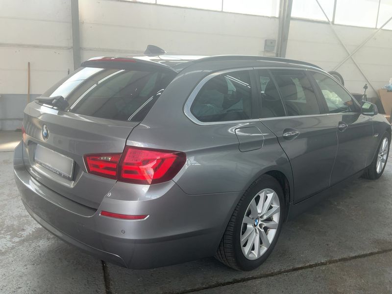 BMW 5er 530d 2010 – снимка 8