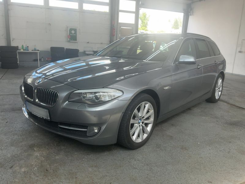 BMW 5er 530d 2010 – снимка 1