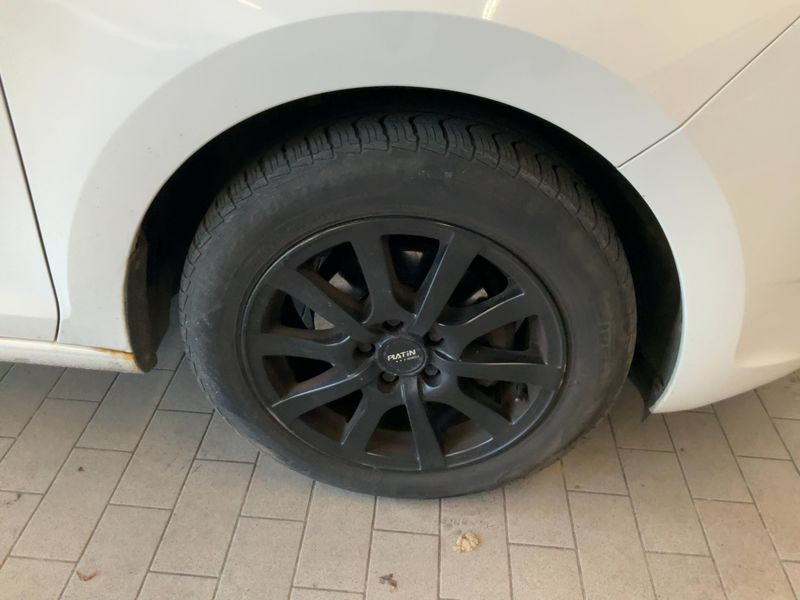Skoda Rapid Spaceback 1.2 TSI Active 2014 – снимка 11