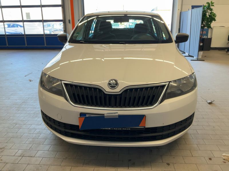 Skoda Rapid Spaceback 1.2 TSI Active 2014 – снимка 14