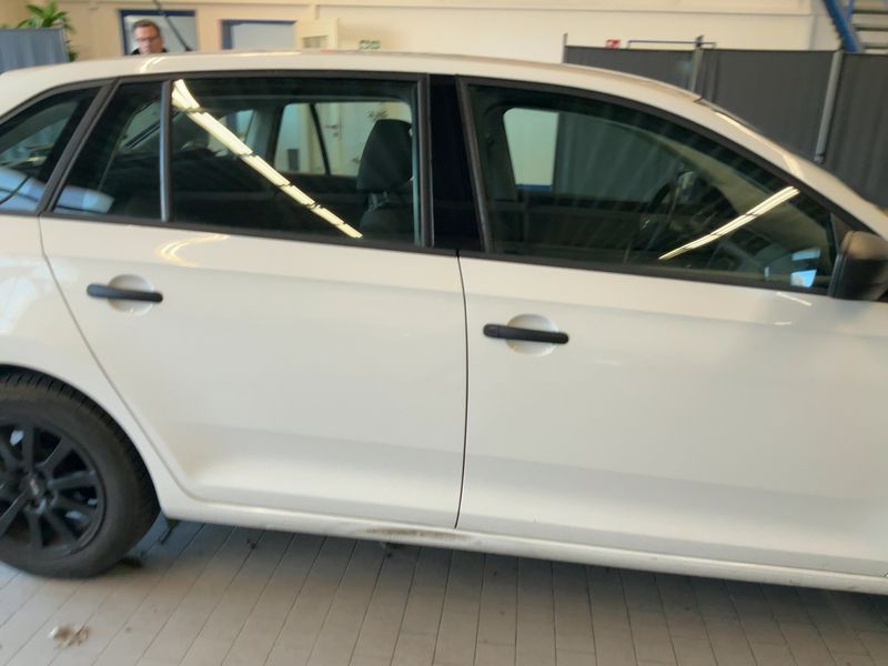 Skoda Rapid Spaceback 1.2 TSI Active 2014 – снимка 10