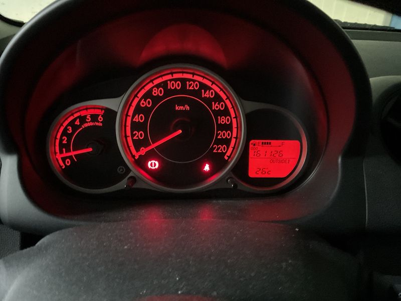 Mazda 2 1.6 CD Diesel CE Plus 2013 – снимка 4