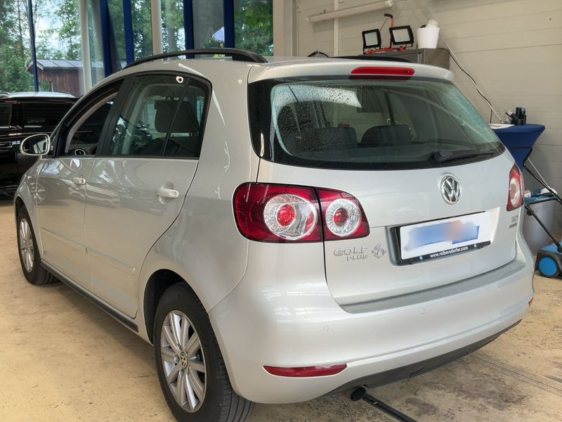 Volkswagen Golf VI Plus 1.6 TDI Rabbit BlueMotion Tech 2013 – снимка 3