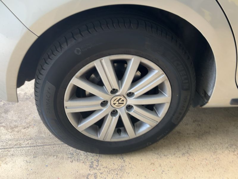 Volkswagen Golf VI Plus 1.6 TDI Rabbit BlueMotion Tech 2013 – снимка 18