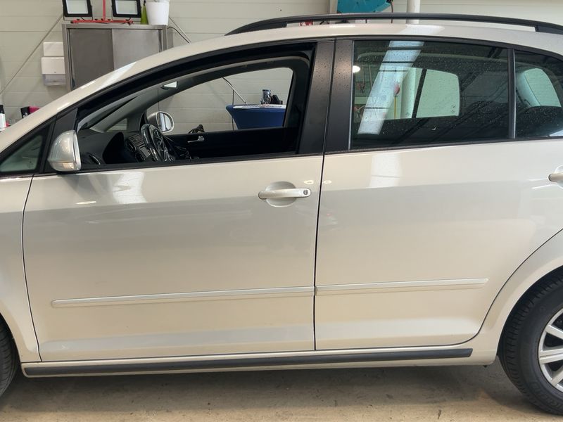 Volkswagen Golf VI Plus 1.6 TDI Rabbit BlueMotion Tech 2013 – снимка 4