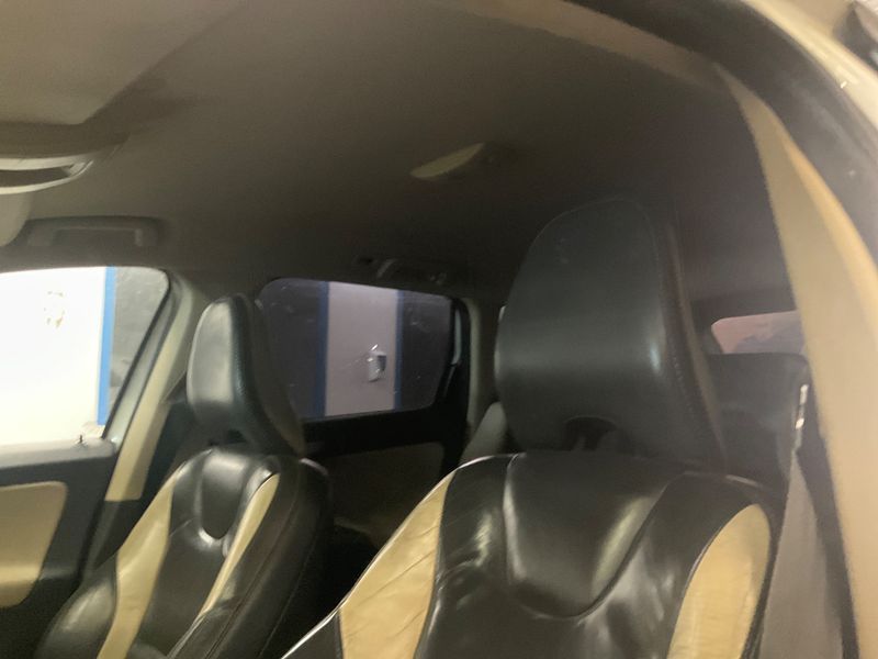 Volvo XC60 2.4D DRIVe R-Design 2010 – снимка 30