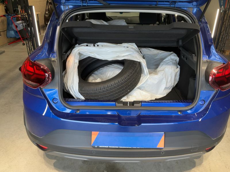 Dacia Sandero 1.0 TCe LPG Stepway Expression 2023 – снимка 16
