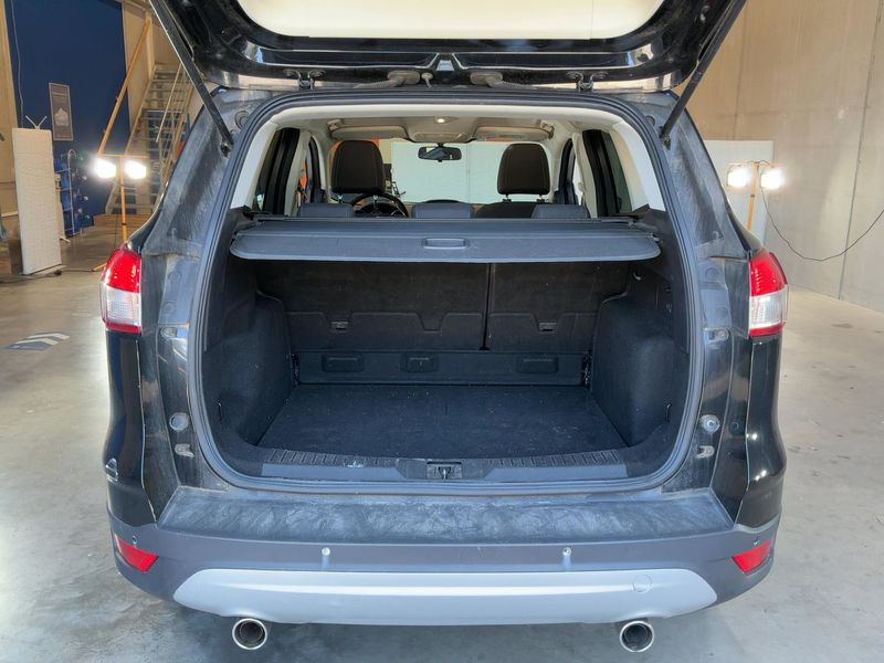 Ford Kuga 2.0 TDCi Trend 2015 – снимка 16