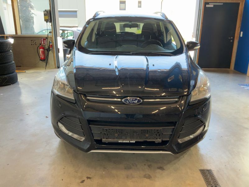 Ford Kuga 2.0 TDCi Trend 2015 – снимка 14