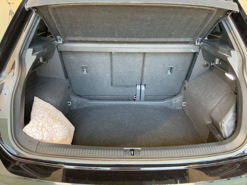 Volkswagen Tiguan 2.0 TDI R-Line 4Motion 2022 – снимка 15