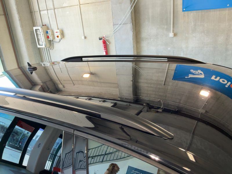 Volkswagen Tiguan 2.0 TDI R-Line 4Motion 2022 – снимка 13