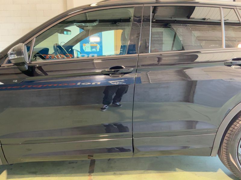 Volkswagen Tiguan 2.0 TDI R-Line 4Motion 2022 – снимка 4