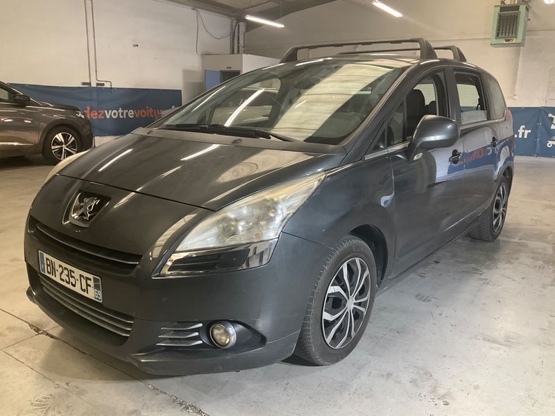 Peugeot 5008 1.6 HDi Premium 2011 – снимка 1