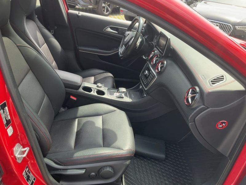 Mercedes-Benz A-Klasse A 45 AMG 4Matic Sport 2014 – снимка 17