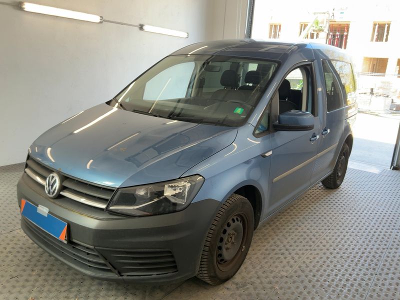 Volkswagen Caddy 1.0 TSI Trendline BlueMotion Tech 2019 – снимка 1