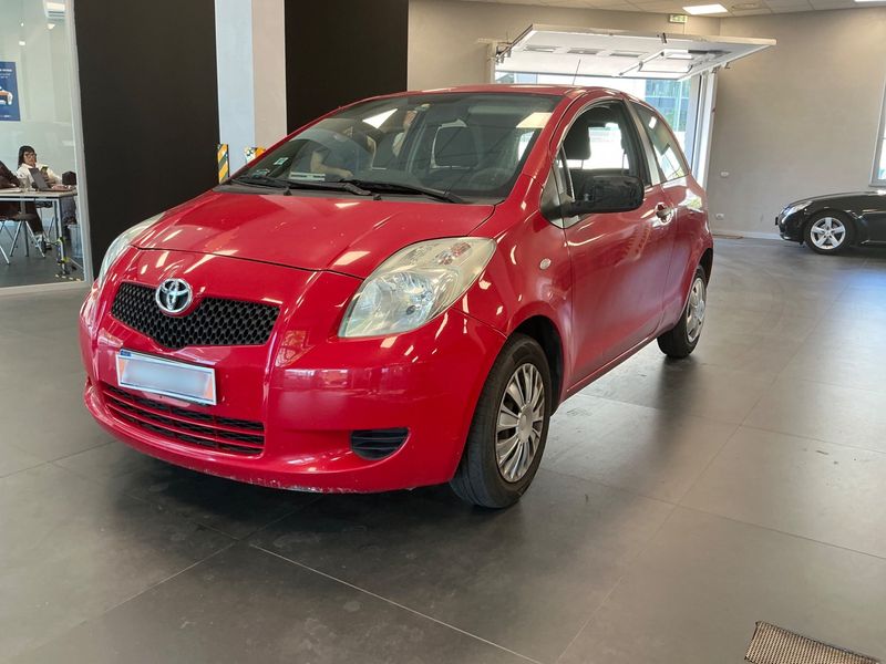 Toyota Yaris 1.0 VVT-i 2007 – снимка 1