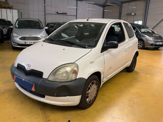 Toyota Yaris 1.0 VVT-i 2001 – снимка 1