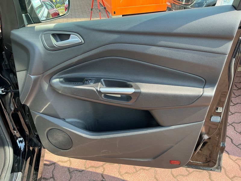 Ford C-Max 1.5 EcoBoost Sport 2019 – снимка 34