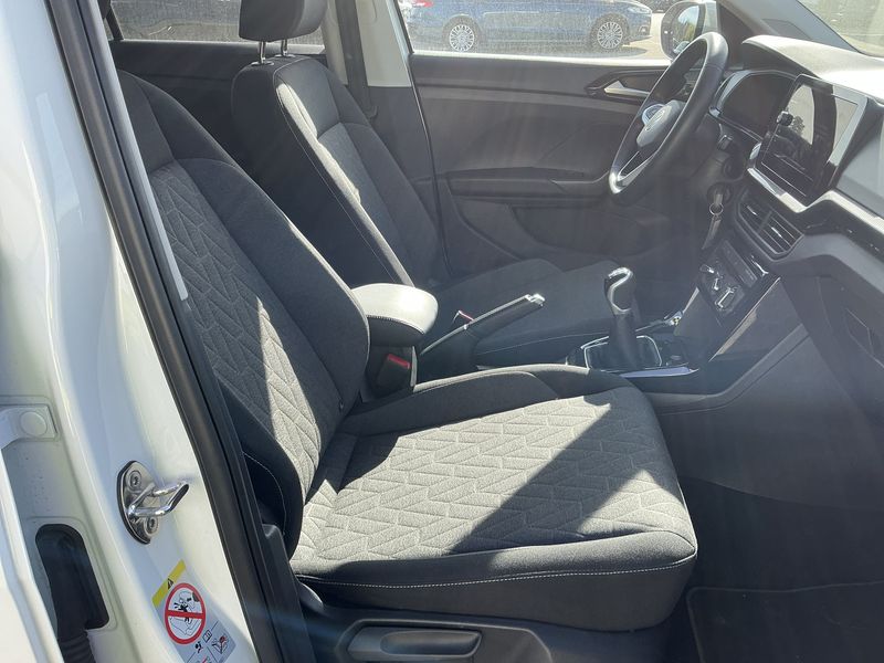 Volkswagen T-Cross 1.0 TSI Life 2025 – снимка 10