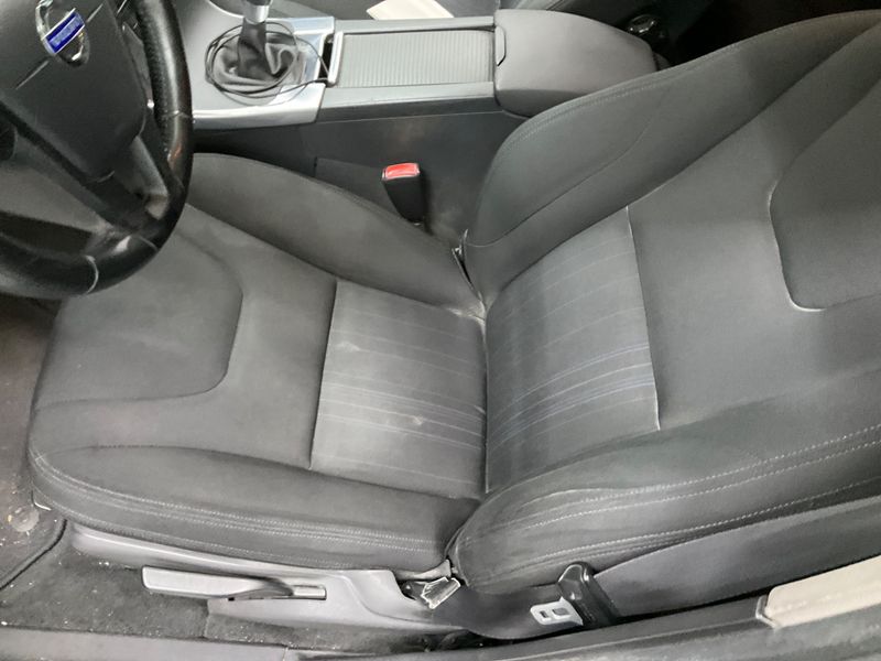 Volvo V60 1.6 D Kinetic 2011 – снимка 25