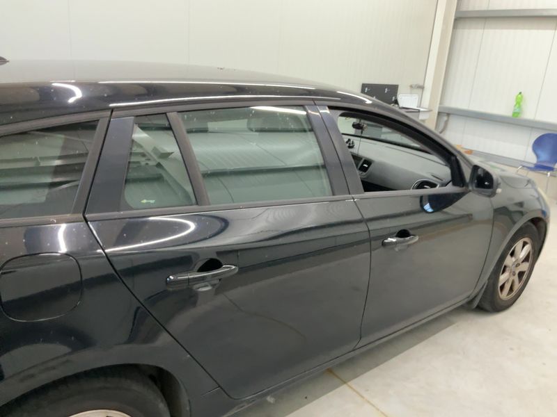 Volvo V60 1.6 D Kinetic 2011 – снимка 10