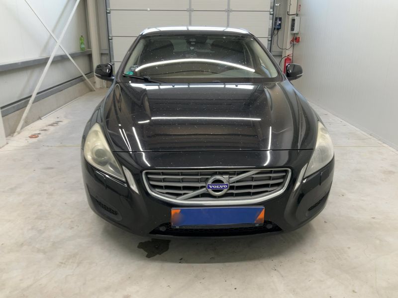 Volvo V60 1.6 D Kinetic 2011 – снимка 14
