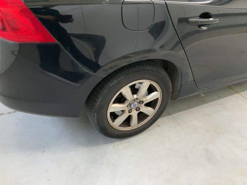 Volvo V60 1.6 D Kinetic 2011 – снимка 9