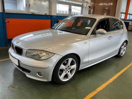 BMW 1er 120i 2005 – снимка 1