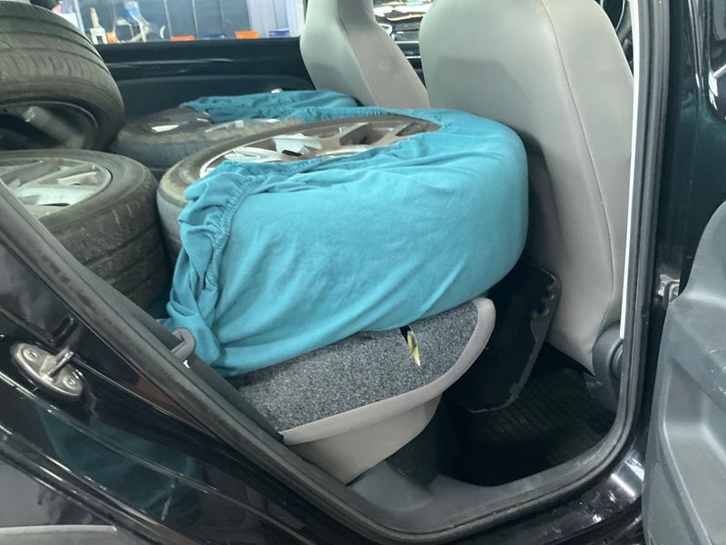 Volkswagen up! 1.0 Cross up! 2014 – снимка 44