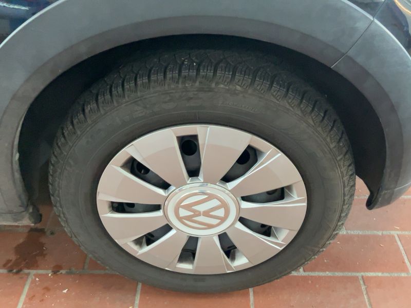 Volkswagen up! 1.0 Cross up! 2014 – снимка 11