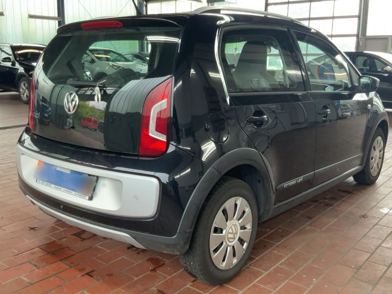 Volkswagen up! 1.0 Cross up! 2014 – снимка 8