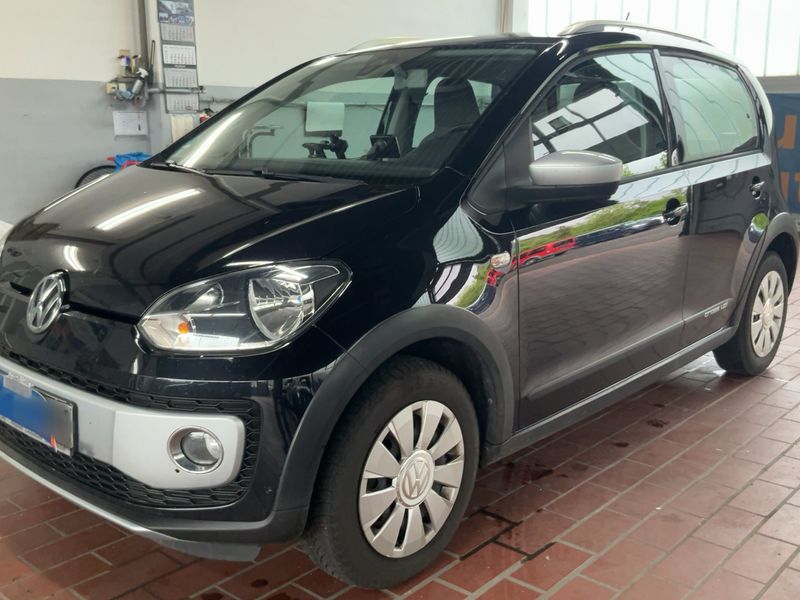 Volkswagen up! 1.0 Cross up! 2014 – снимка 2