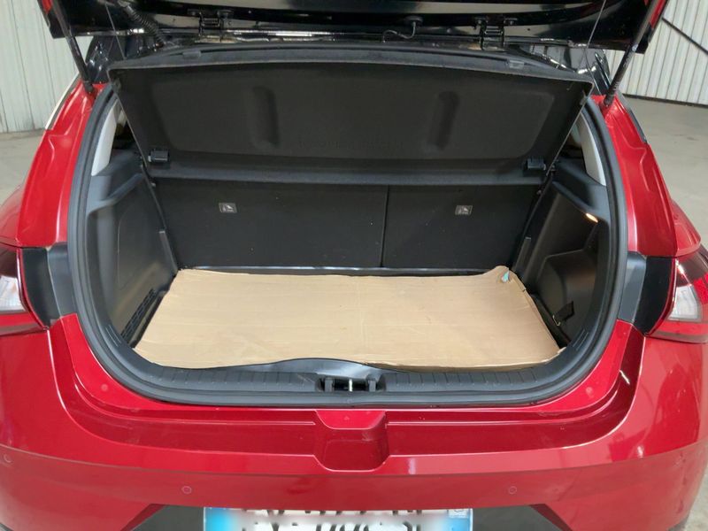 Hyundai i20 1.0 T-GDI Mild-Hybrid Creative 2021 – снимка 15