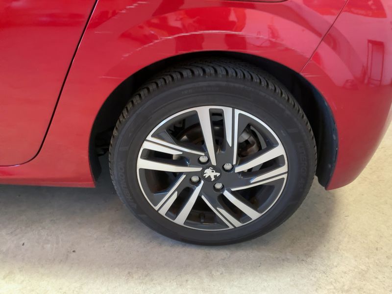 Peugeot 208 1.2 PureTech Allure Pack 2021 – снимка 5