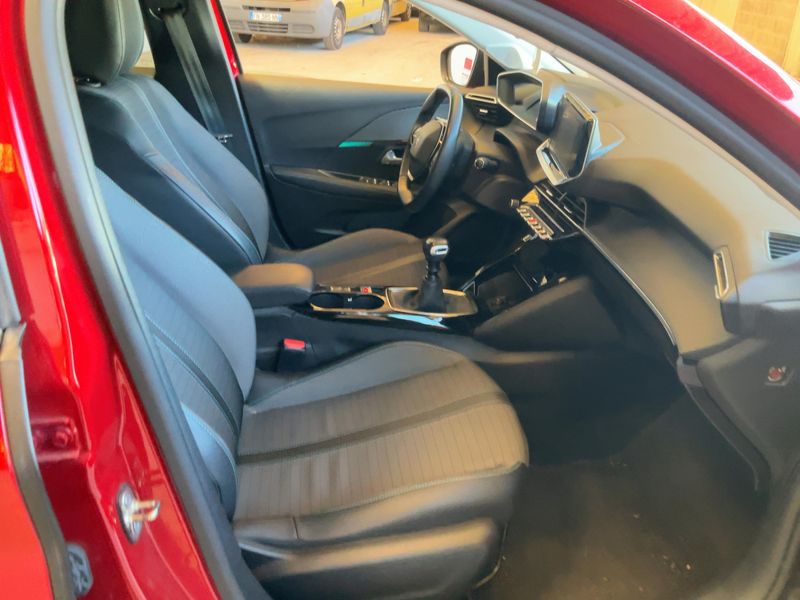Peugeot 208 1.2 PureTech Allure Pack 2021 – снимка 16