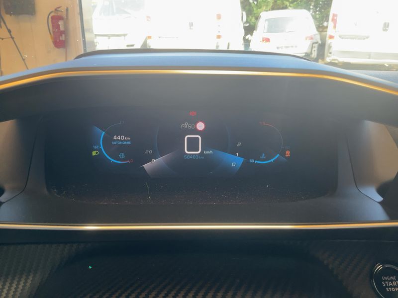 Peugeot 208 1.2 PureTech Allure Pack 2021 – снимка 18