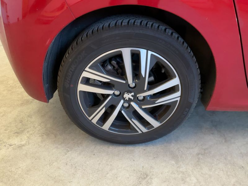 Peugeot 208 1.2 PureTech Allure Pack 2021 – снимка 9