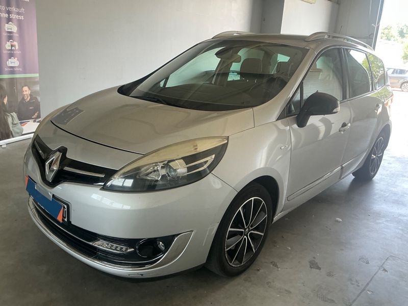 Renault Grand Scenic 1.2 TCe Energy BOSE Edition 2013 – снимка 1