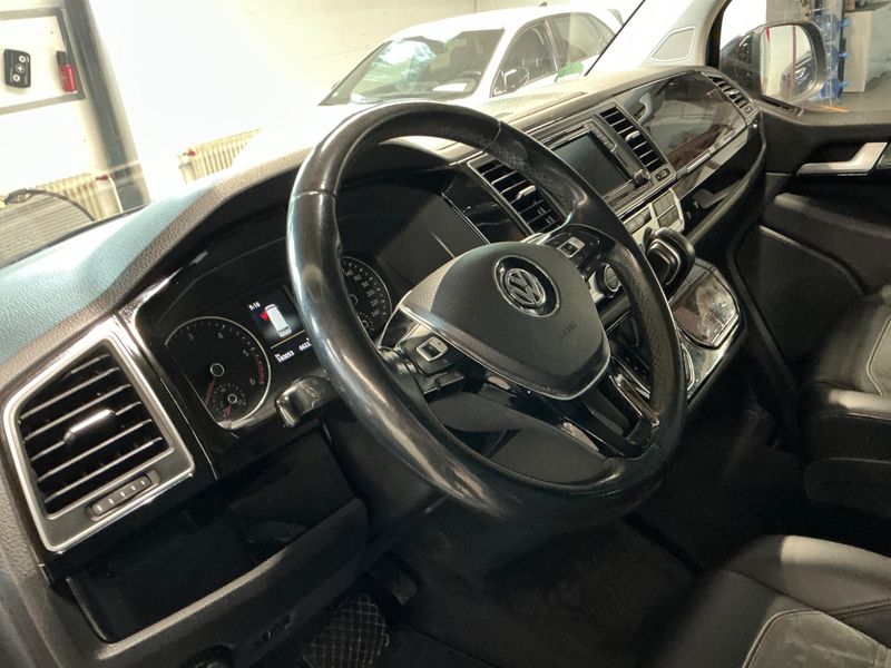 Volkswagen T6 Multivan 2.0 TDI Highline 4Motion 2017 – снимка 53