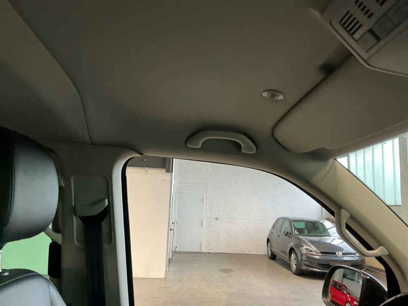 Volkswagen T6 Multivan 2.0 TDI Highline 4Motion 2017 – снимка 46