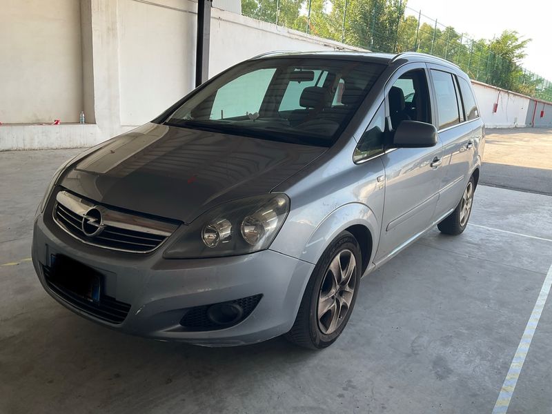 Opel Zafira 1.7 CDTI Edition "111 Jahre" 2010 – снимка 1