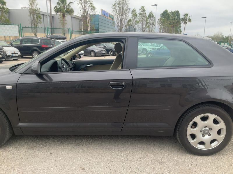 Audi A3 1.6 FSI Attraction 2004 – снимка 4