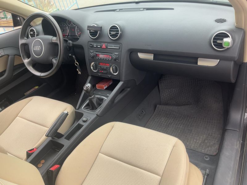 Audi A3 1.6 FSI Attraction 2004 – снимка 17
