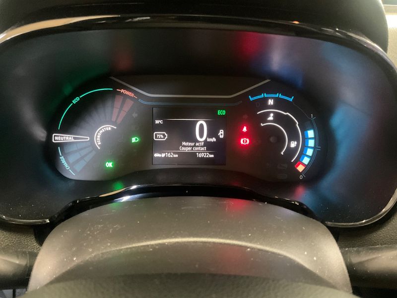 Dacia Spring electric drive 33 kW Comfort Plus 2021 – снимка 18
