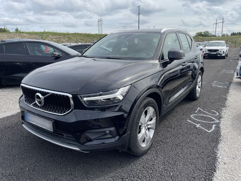 Volvo XC40 1.5 Momentum 2WD 2018 – снимка 1