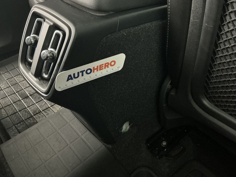 Volvo XC40 1.5 Momentum 2WD 2018 – снимка 31