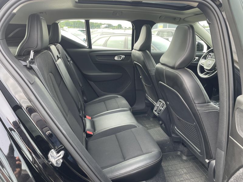 Volvo XC40 1.5 Momentum 2WD 2018 – снимка 19