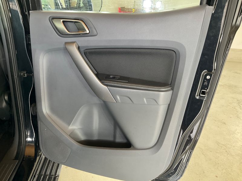 Ford Ranger 2.2 TDCi Doppelkabine 4x4 XLT 2017 – снимка 27