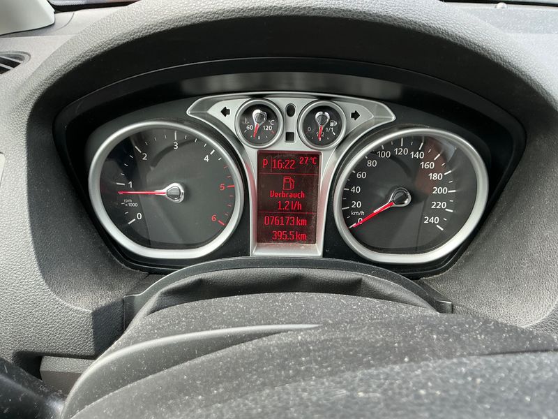 Ford C-Max 2.0 TDCi Titanium 2009 – снимка 18